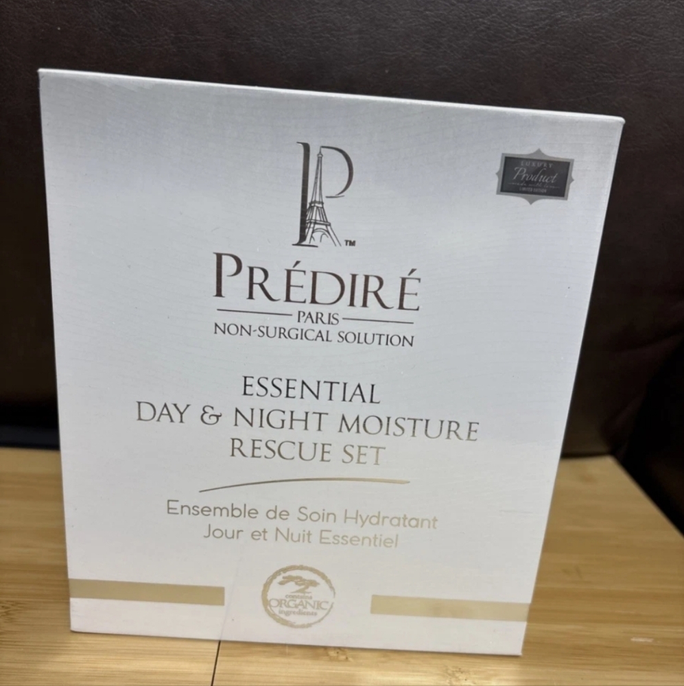 NIB-Essential Day & Night Moisture Rescue Set - Picture 4 of 4